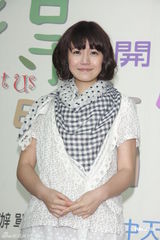 组图：朱孝天不知林熙蕾要结婚 称两人还是朋友