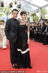 组图：杨幂刘恺威公布婚讯 曾在多场合秀恩爱