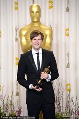 组图：奥斯卡后台-《宵禁》获最佳真人短片