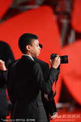 组图：杰克逊纪录片威尼斯首映 导演携全家助阵