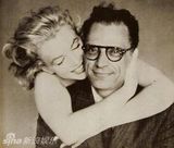 组图：玛丽莲-梦露第三段婚姻(1056-1961)