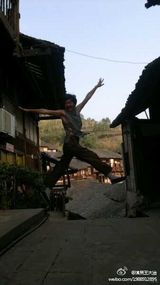 组图：王大治搞怪生活照及剧照集锦