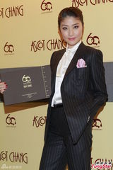 组图：陈慧琳享受拍戏 儿子虾饺仔被老师赞乖