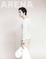 高清组图：韩国男星刘智泰意大利拍写真风度翩翩