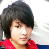 组图：奥运冠军陈若琳短发可爱自拍