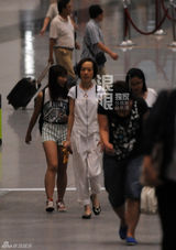 独家：鲁豫低调处理新恋情 与男友“错峰”来京