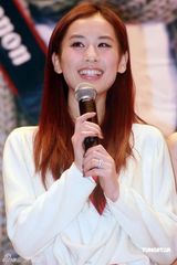 高清：苏有朋黄圣依广西宣传新片 见面会谈笑风生