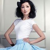 高清图：张瑶新年写真酷似芭比 解读最新潮流色彩