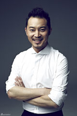 组图：双面沙溢时尚大片 成熟沉稳气场十足