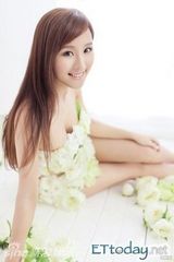 组图：三级片女星陈静宣布退圈 昔日性感照盘点