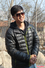 组图：凌潇肃自曝喜欢女儿 坦言预备生两个