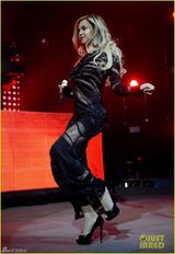 组图：碧昂斯全身透视舞姿性感曲线妖娆