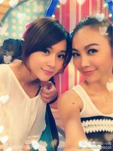 组图：华娱卫视主持人温婷茹28张微博美图集锦