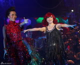 幻灯图集：郑秀文纪念入行20年 连换八套造型玩百变