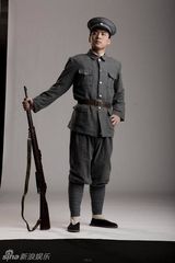 组图：献礼剧《开天辟地》蒋先云定妆照 