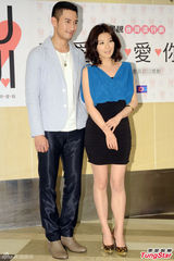 组图：贾静雯复出拍戏 片酬飙升至每集50万台币