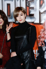 独家高清：T-ara与BEG等助阵河智苑新片试映