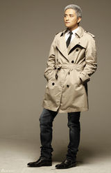 组图：吉杰最新时尚大片 凸显金领气质