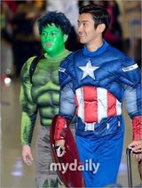 组图：SJ结束南美巡演回国 变动漫人物亮相机场