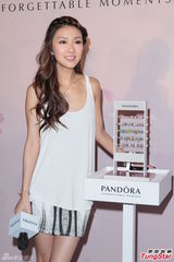 组图：薛凯琪开心获澳洲影后 呼勿给乐雨恋压力