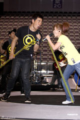 组图：任贤齐跳小薇版nobody 自夸舞技堪比杰克逊