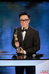 组图：郑中基凭《低俗喜剧》获最佳男配角