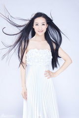 组图：陶昕然最新写真清新自然