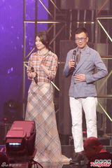 四大唱片歌手亮相TVB 连诗雅长裙飘飘欲仙