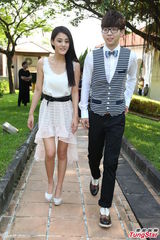 组图：胡夏和人妻宋纪妍跳舞 称电力太强