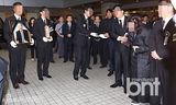 组图：韩国老牌演员朴容植出殡 生前好友送行