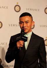 组图：聂远李嘉欣亮相派对 新片有望亮相奥斯卡