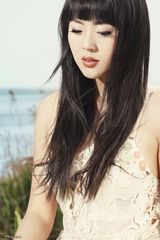 组图：范潇匀进攻乐坛 推出首张专辑《齐天大剩》