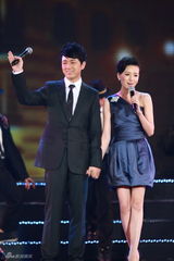 高清：首映新春贺岁夜 众星相聚亮点多