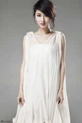 组图：郭珍霓白裙妙曼宛若仙子