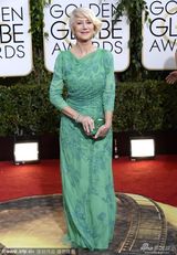 组图：金球奖女星红毯 沃特森露背亚当斯八字奶