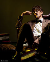 高清组图：韩星李基宇时尚写真 风度翩翩气势十足