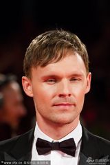 组图：《神之子》首映 弗兰科与男主基情四射