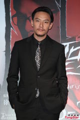 组图：杨采妮携张震宣传导演处女作