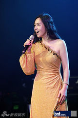 组图：4minute等出演第9届希望音乐会展