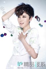 组图：海清2011封面盘点 造型百变蜕变时尚ICON