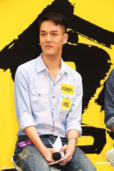 组图：谢安琪恶搞自己歌曲 古巨基献唱为黎耀祥庆生