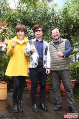 组图：王俊杰抵房发新片 情人节唱情歌遥祝老婆