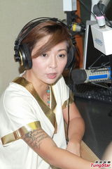 组图：林晓培发新专辑《忘记了》 曾患情绪病