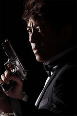 组图：吕颂贤上海红火开年 新写真打响2011第一枪