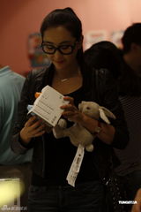 高清组图：杜晓婷购物中心采购被拍