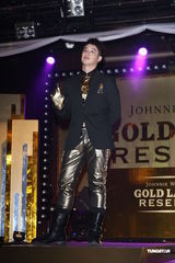 组图：潘玮柏挖坑给吴克群跳 问夜店把妹经验