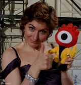 高清组图：挪威美女天后西丝尔与小浪亲密合照