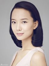 组图：王珞丹淡雅知性登封面 锋芒褪去展现平和成熟