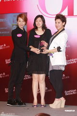 组图：容祖儿幻想有另一半 陈伟霆否认拍裸照