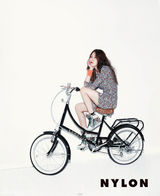 高清组图：BoA新写真慵懒随意性感随性